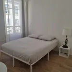 Chambre privée - Vue Tour Eiffel