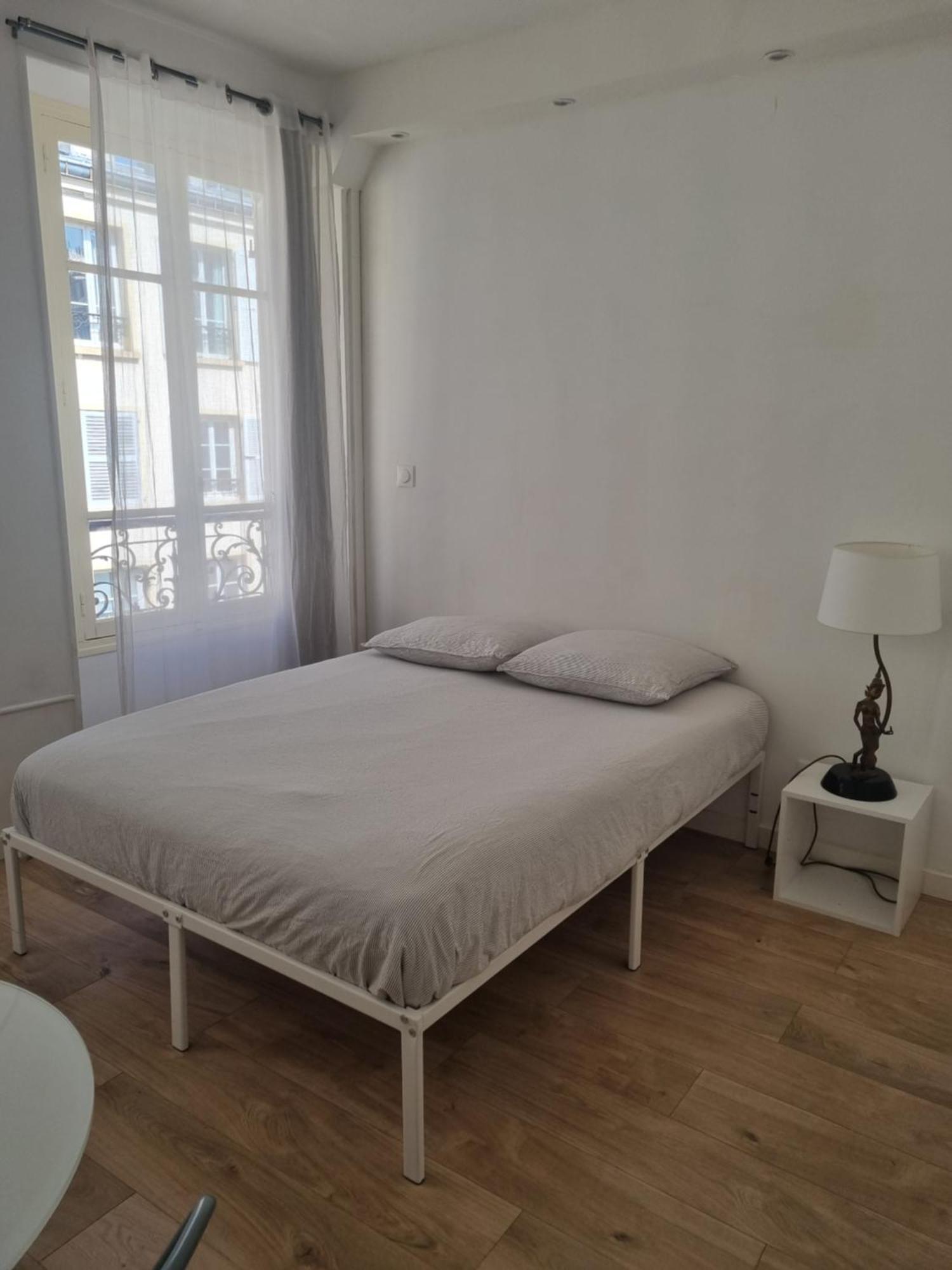 Bed & Breakfast Privée - Vue Tour Eiffel